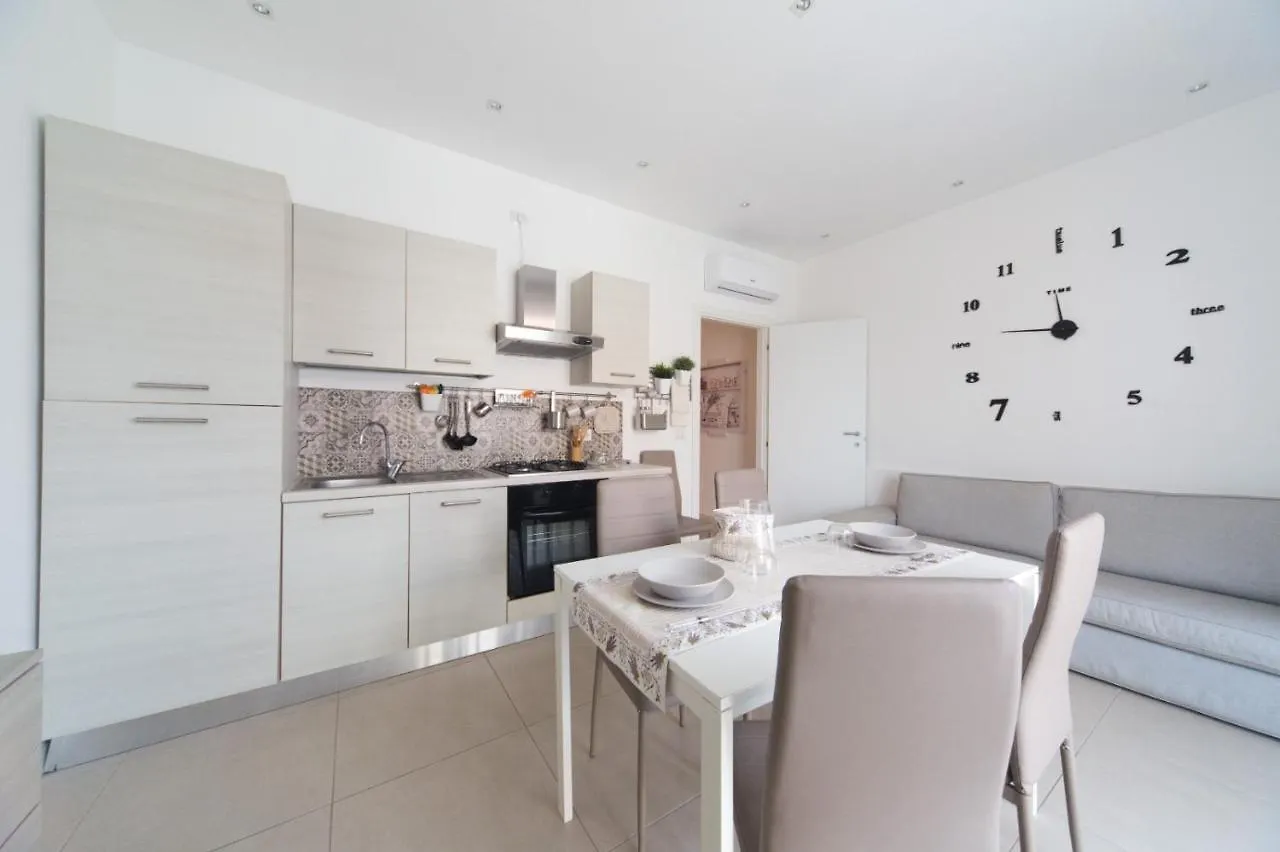 Slow Chic Apartment Ganzirri Messina Italia