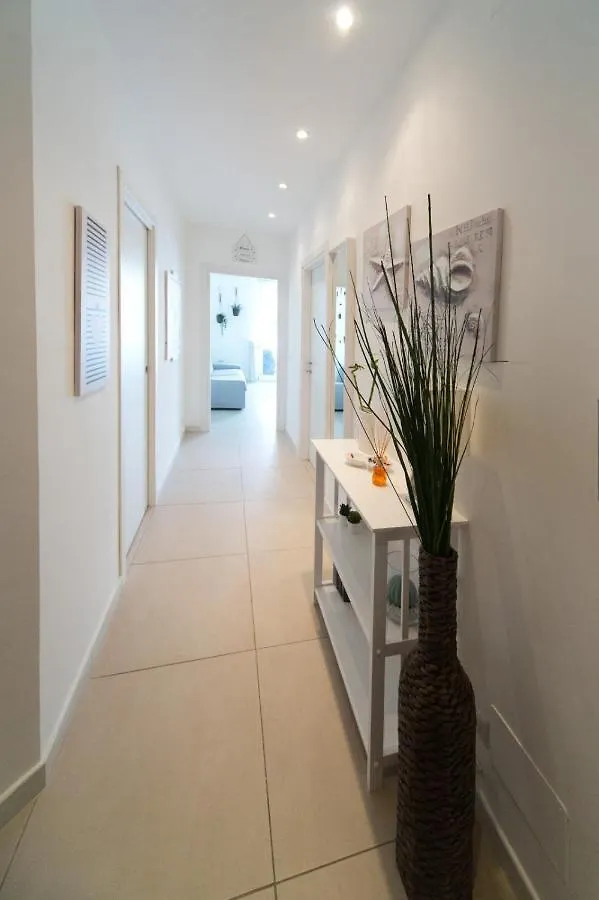 Slow Chic Apartment Ganzirri Messina
